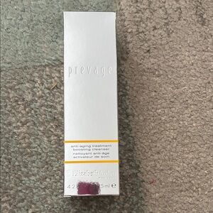 Elizabeth Arden Prevage Cleanser